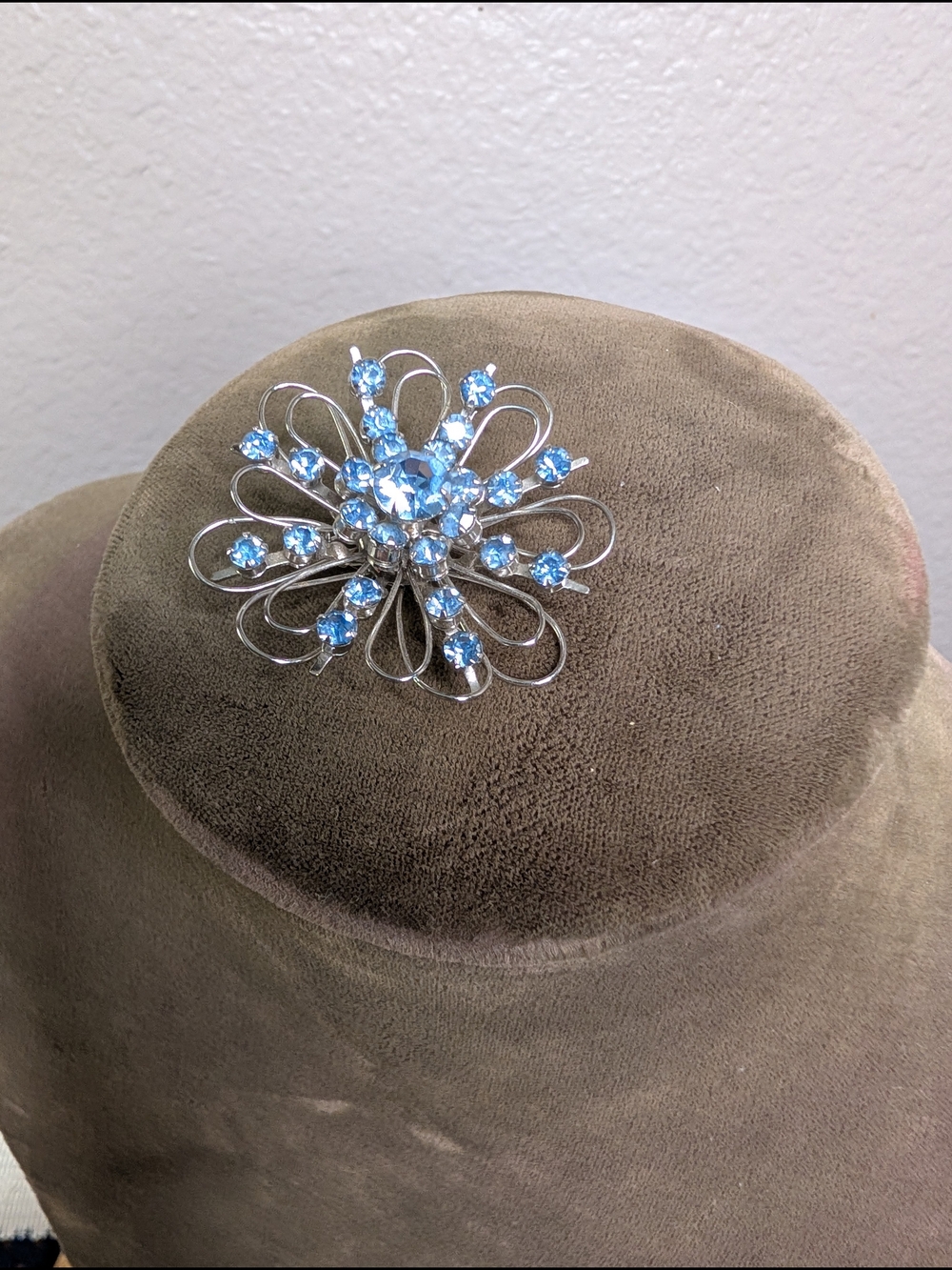 Silver Tone Floral Brooch Soft Light Blue Crystals Coro Stamped